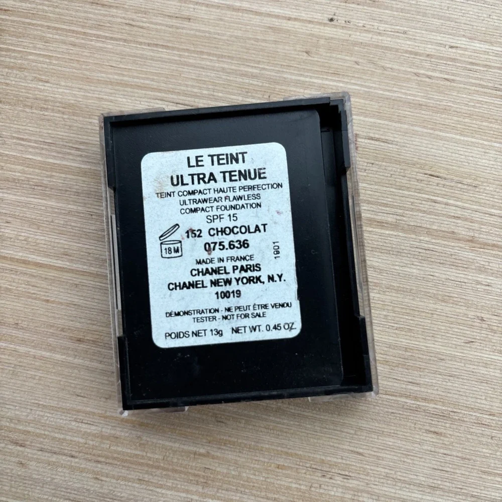 Chanel ~ Ultra Le Teint Ultrawear~All Day Comfort Compact Foundation ~ BR152
